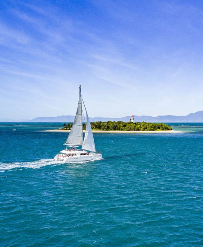 port douglas sailing tours